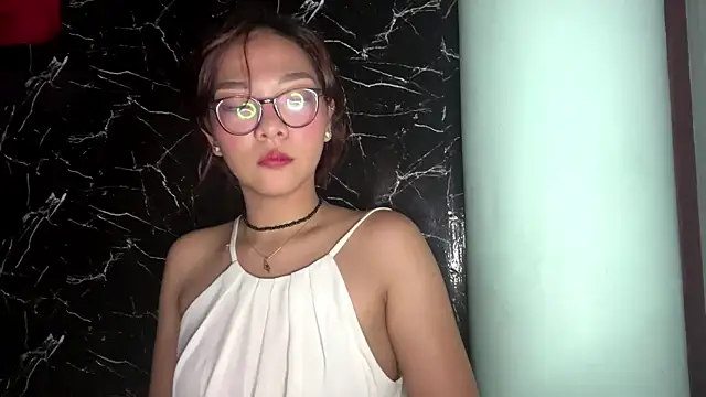 urhottie_lottie webcam