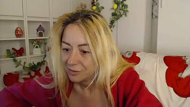 _karolynesyera_ webcam