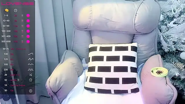 Monica-666888- webcam