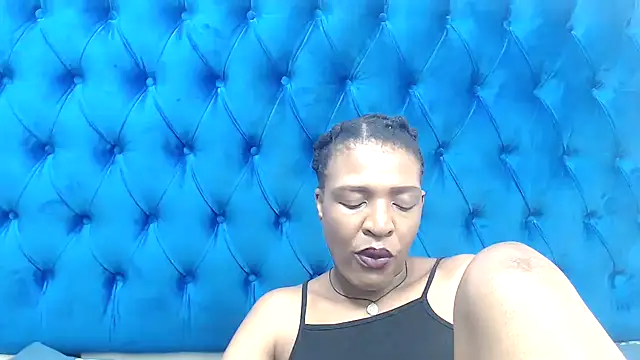 SpicyQueenxxxx webcam