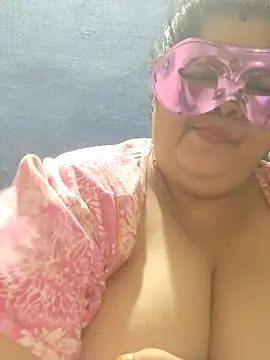 tamilthanushri webcam