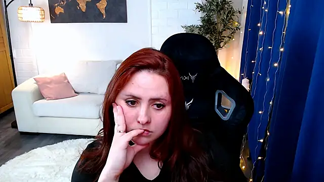 Hennessy_bunny webcam