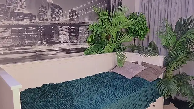 Britney_Swisss webcam