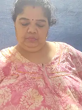 tamilthanushri webcam