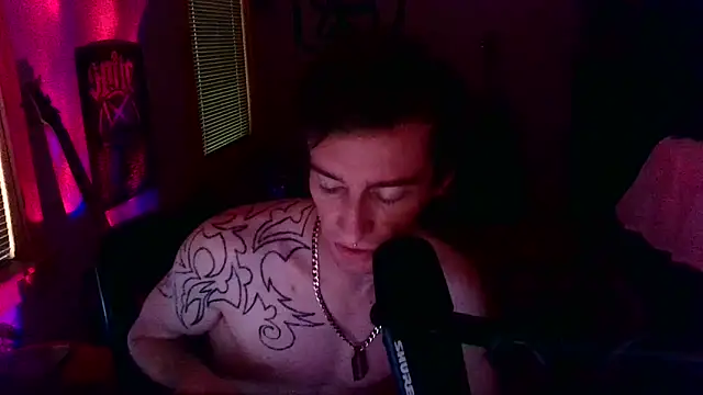 LEVIATHANX666 webcam