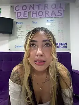 ManuelaVeeleez webcam