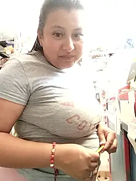 SexyandnaughtyLatinos webcam
