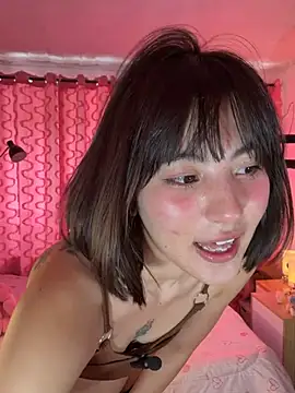 Webcam Model (AitanaJhons_)  is live.Free join now!