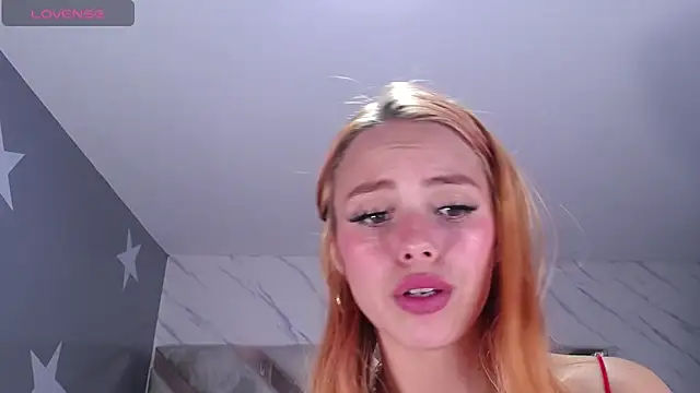 emma_wockll_t webcam