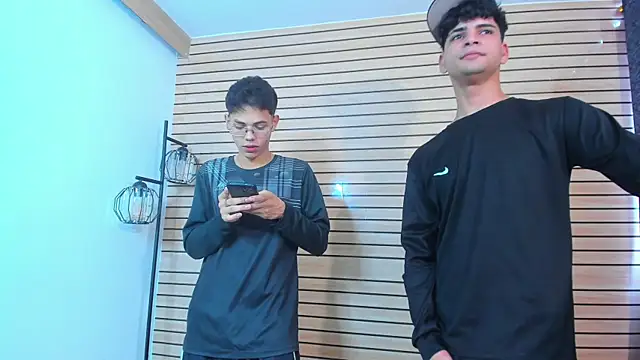 Alejandro_12314 webcam