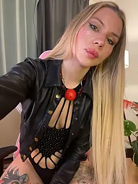 MistressMommyKate webcam