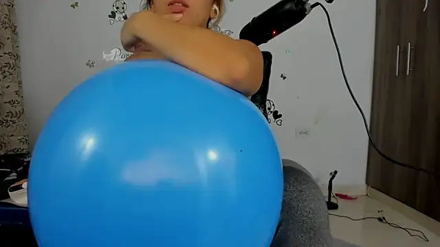 isa_loves_cum webcam