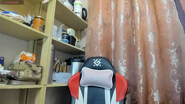 Seductive_She_Wolf webcam