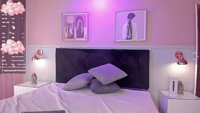 elodie_walker webcam