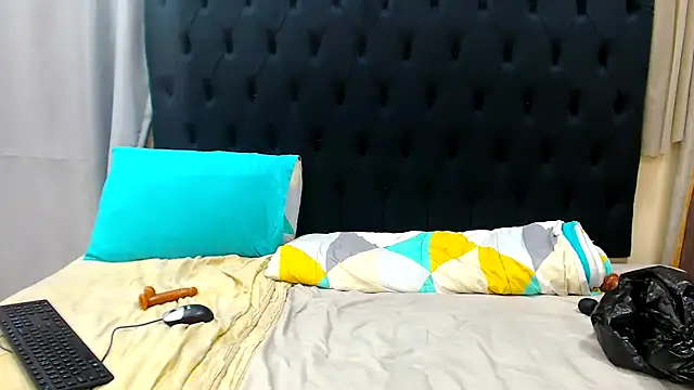 Dark_Slim_Thick webcam