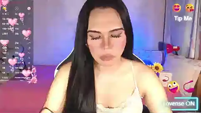 SweetSurrender_ webcam