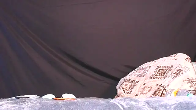 Carolinayoungin webcam