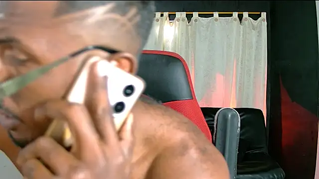 Black_indiian webcam