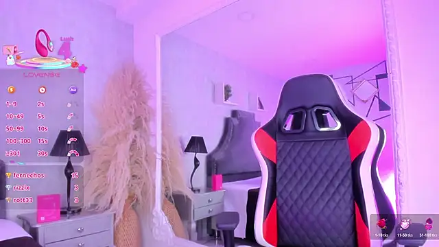 KarelyMitchel webcam