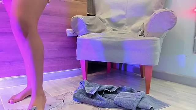 Ada_johansenn webcam