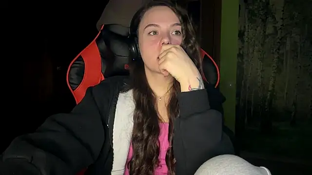 ThedaStrevell webcam