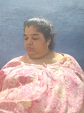 tamilthanushri webcam