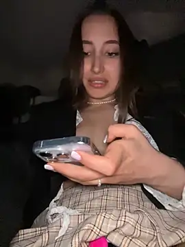 icrazyoneirl - ICrazyOneIRL's free webcam - UK Sex Cams