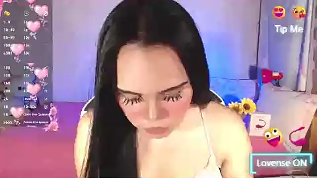 SweetSurrender_ webcam