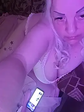 AnnStefani@xh webcam