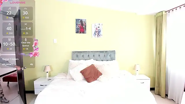 Celeste_Rous__ webcam