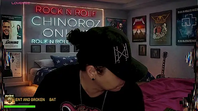 chino_roz webcam