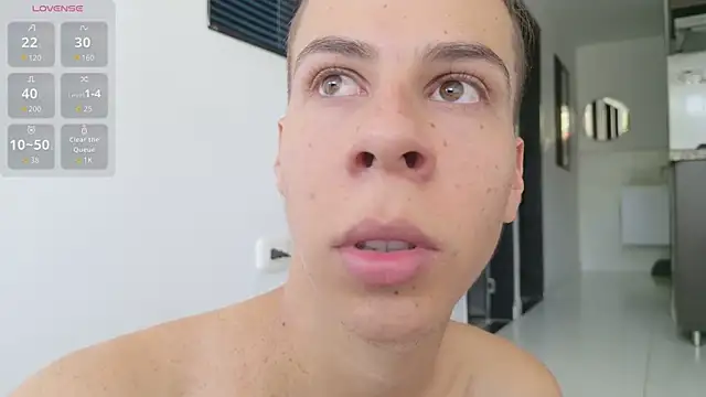 grey___27 - Grey___27's free webcam - UK Sex Cams