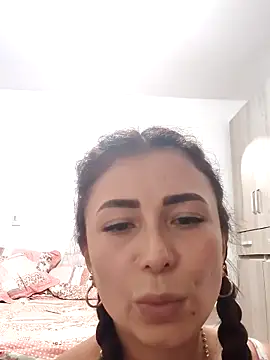 mia_mancinii webcam