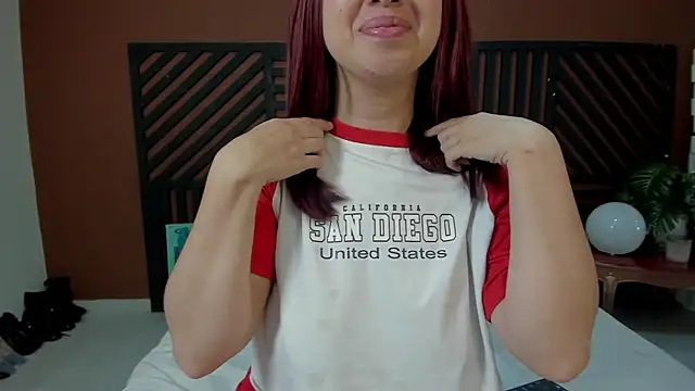 madelaine_blosson webcam