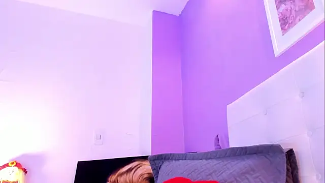 Charlotte11-11 webcam