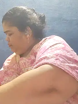 tamilthanushri webcam