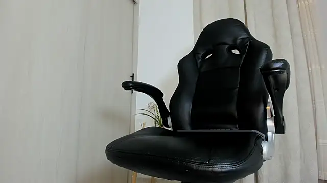 Biscuit_oliva webcam