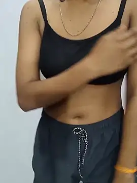 Your_Ayesha56 webcam