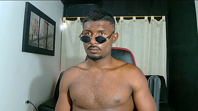 Black_indiian webcam