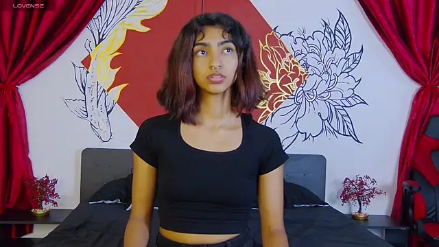 Hottie_Veronica webcam