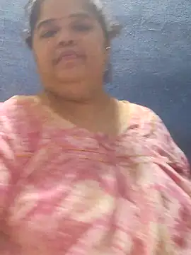 tamilthanushri webcam