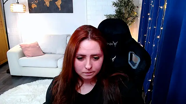 Hennessy_bunny webcam