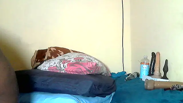 AnnabigpussyXO webcam