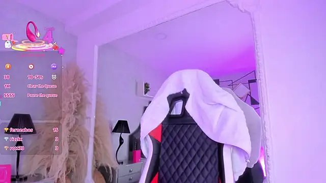 KarelyMitchel webcam