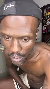 bringbacklostlover (Ask my age) - Raising capital for my art projects