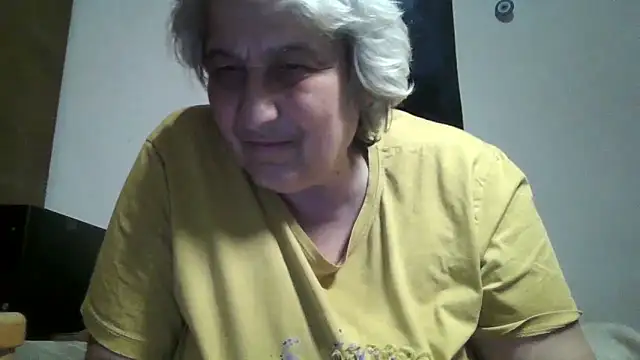 ExquisiteMature webcam