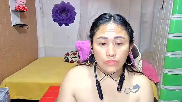 Filipina_Desire webcam