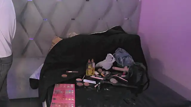 Daniiela_Ember webcam