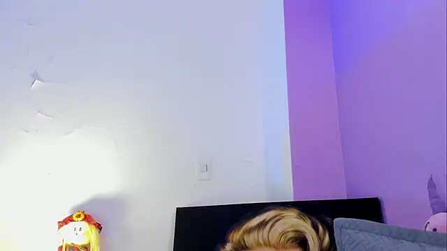 Charlotte11-11 webcam