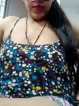 Shivani_hotty webcam